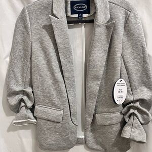 Scoop Women's Light Gray Blazer Jacket